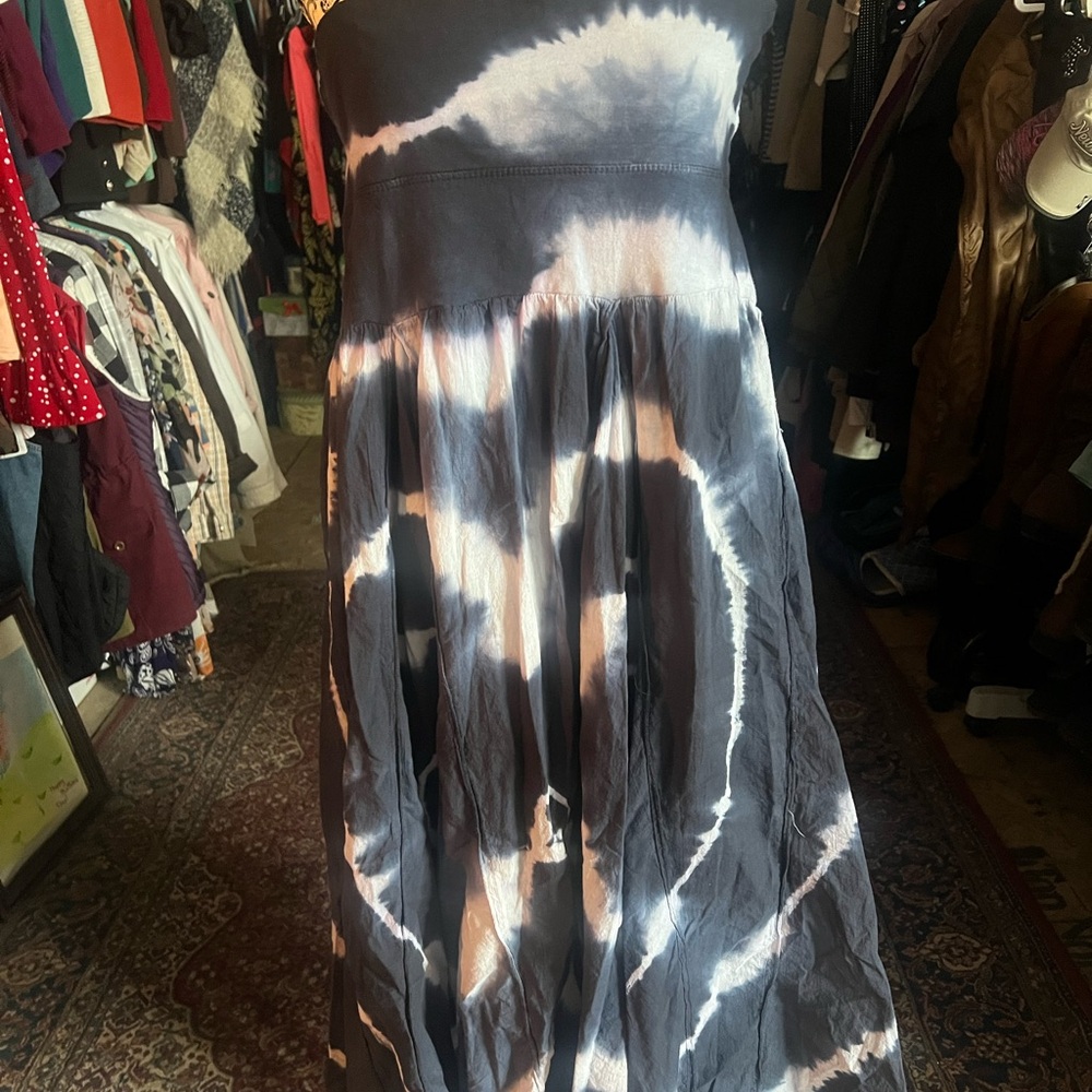 Tie-Dye Strapless Maxi Dress